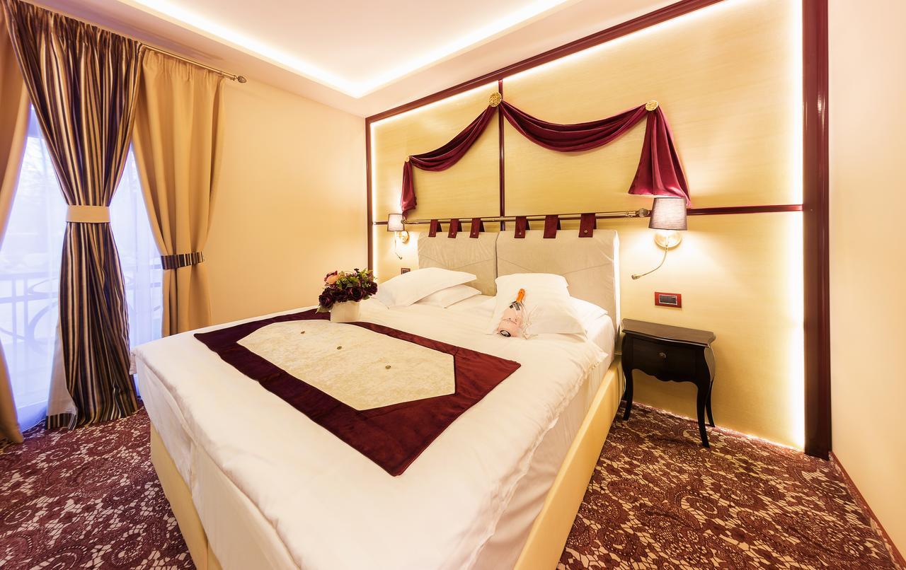 Hotel Cardinal-Domeniile Martinutzi Alba Iulia Exterior photo