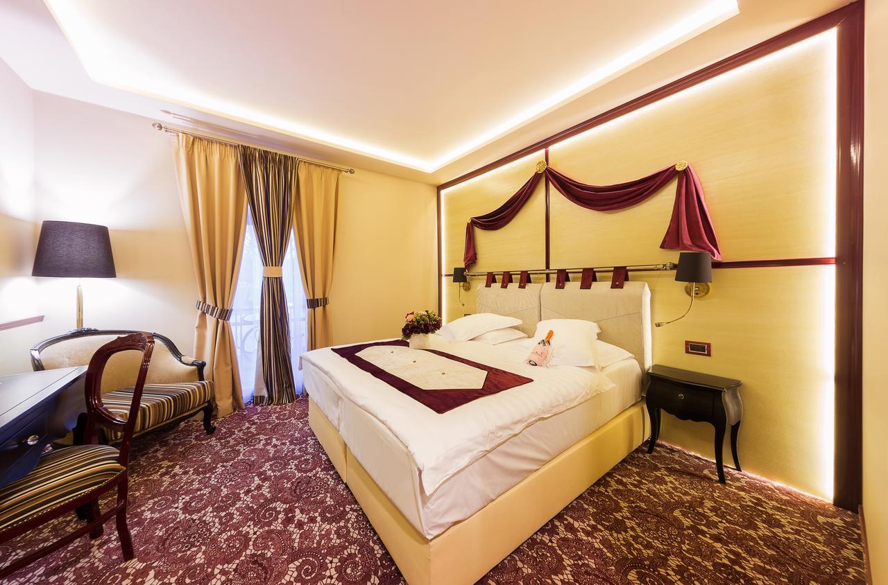Hotel Cardinal-Domeniile Martinutzi Alba Iulia Exterior photo